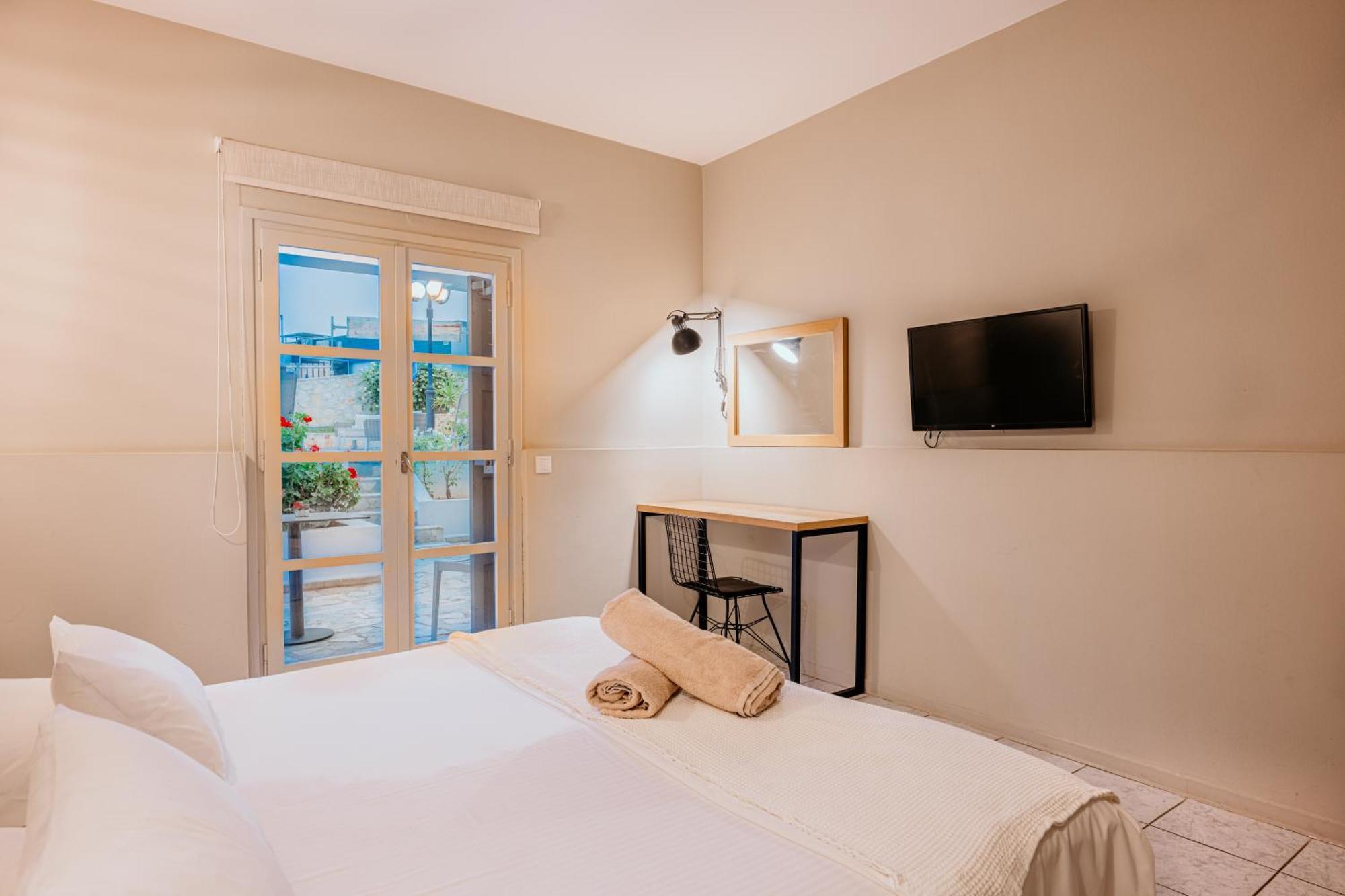 Iphigenia Mythic Retreat Apartment Hersonissos  Exterior photo